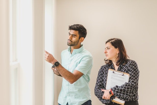 Mastering Move-In/Out Inspections: A Property Manager's Guide
