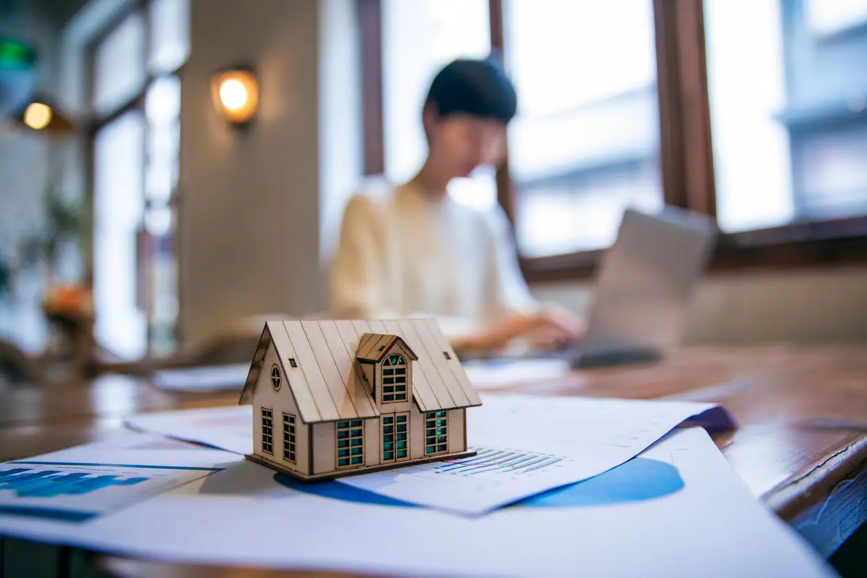 Should You Self Manage or Hire a Property Manager?